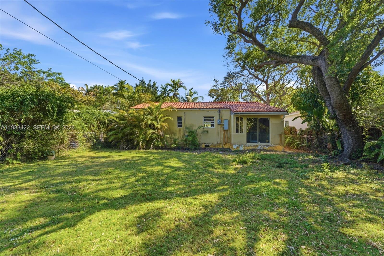 SILVER BLUFF EST SEC C - Residential