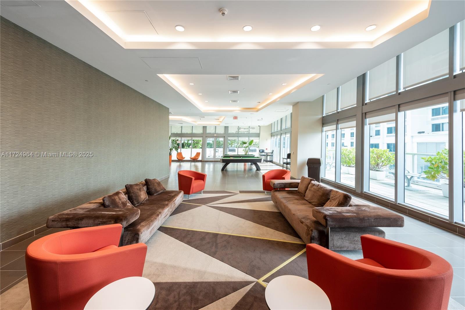 THE AXIS ON BRICKELL COND - Residential