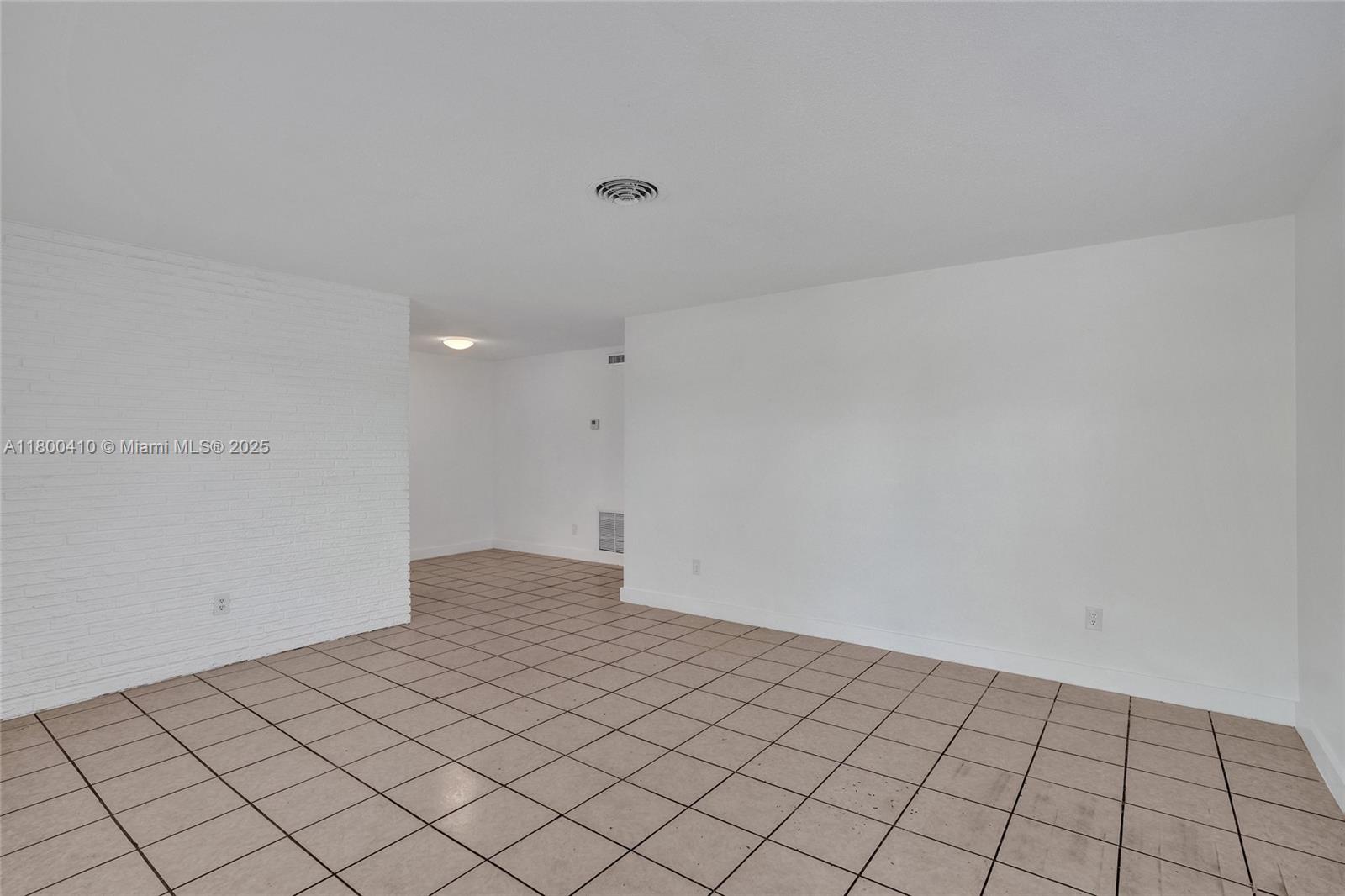 16980 N Miami Ave 16982