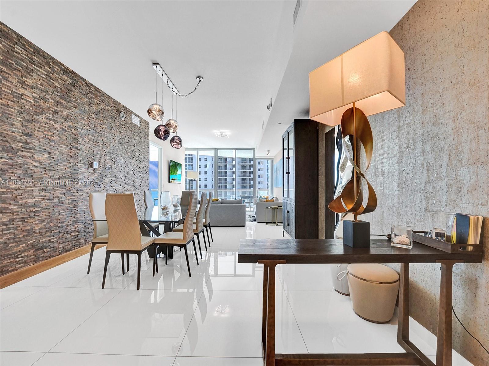 17475 Collins Ave 503