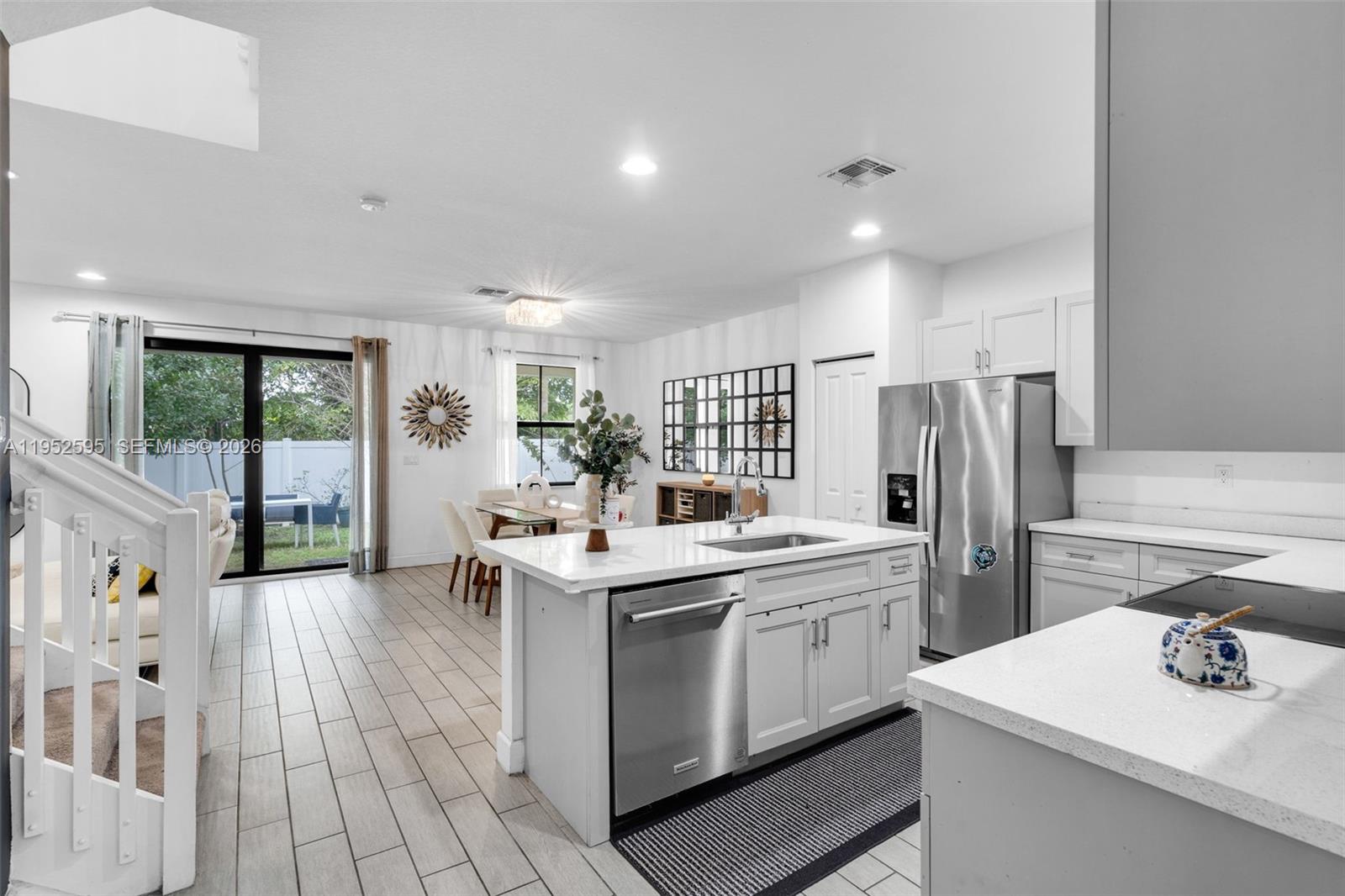 CENTRAL PARC SOUTH - Residential