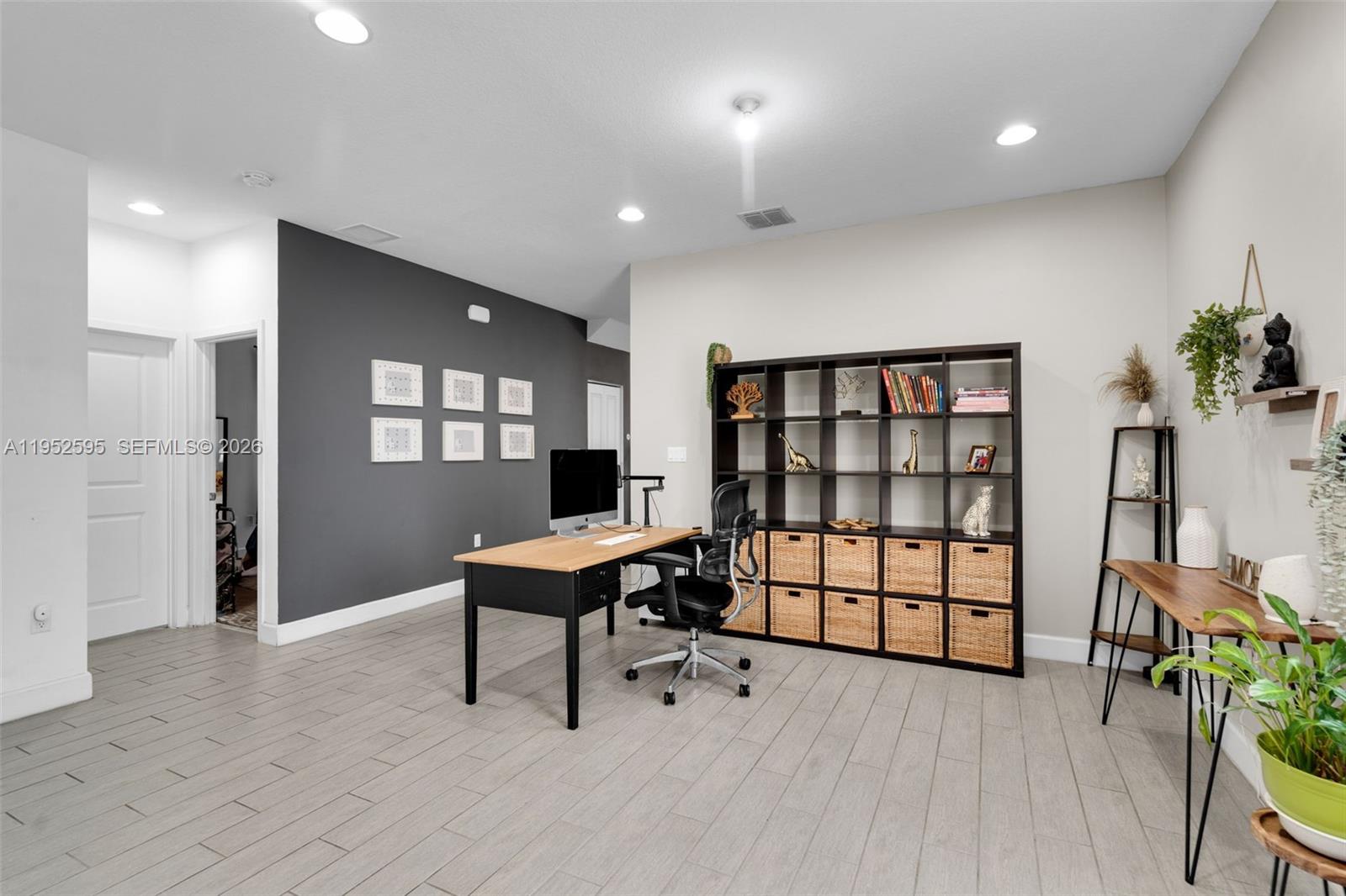 CENTRAL PARC SOUTH - Residential