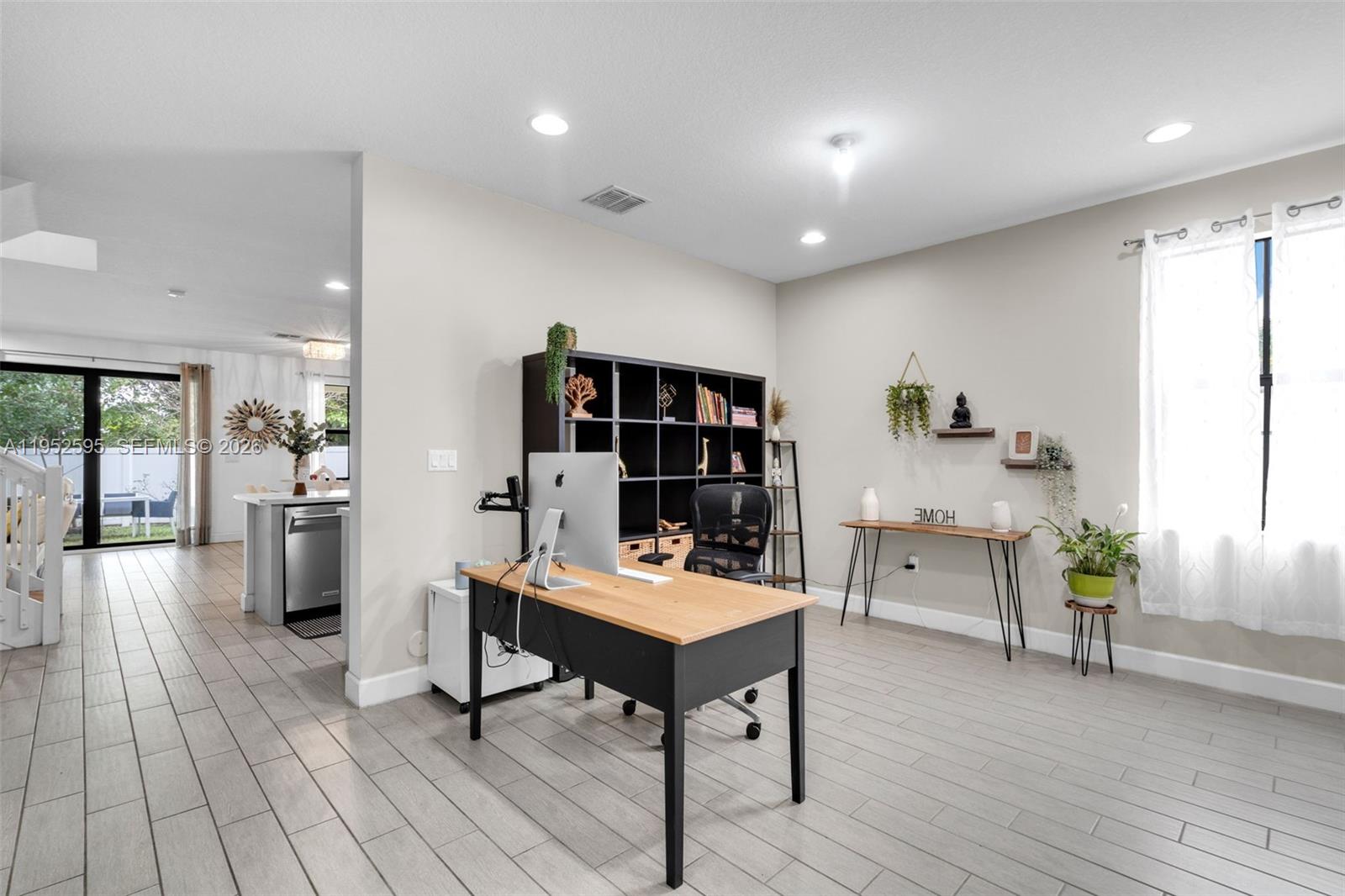 CENTRAL PARC SOUTH - Residential