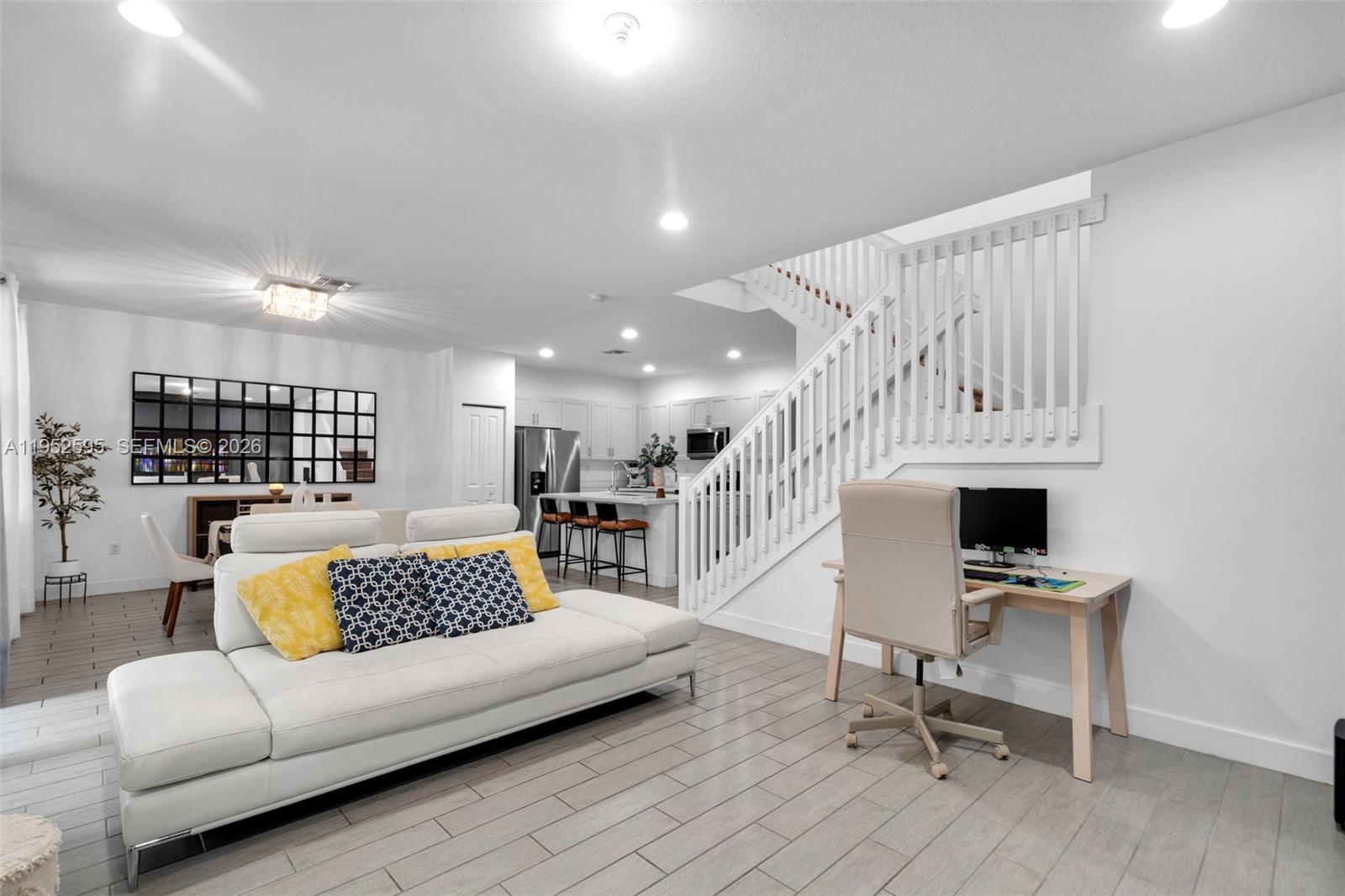 CENTRAL PARC SOUTH - Residential