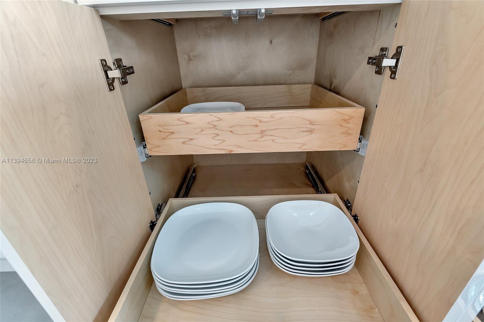 SIAN OCEAN RESIDENCES CON - Residential Lease