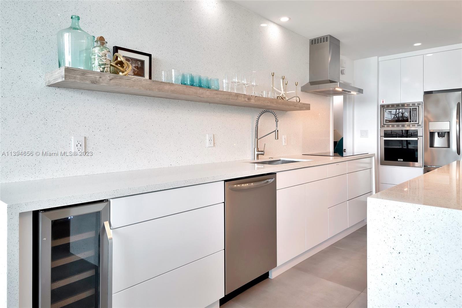 SIAN OCEAN RESIDENCES CON - Residential Lease