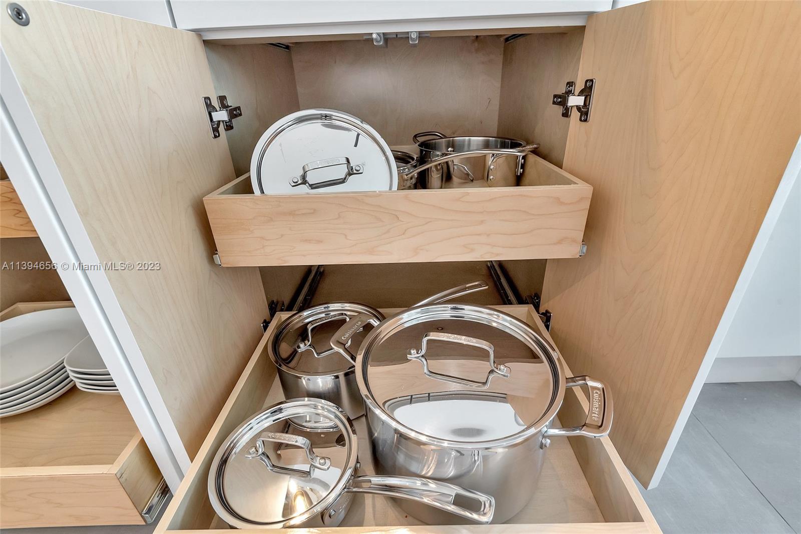 SIAN OCEAN RESIDENCES CON - Residential Lease