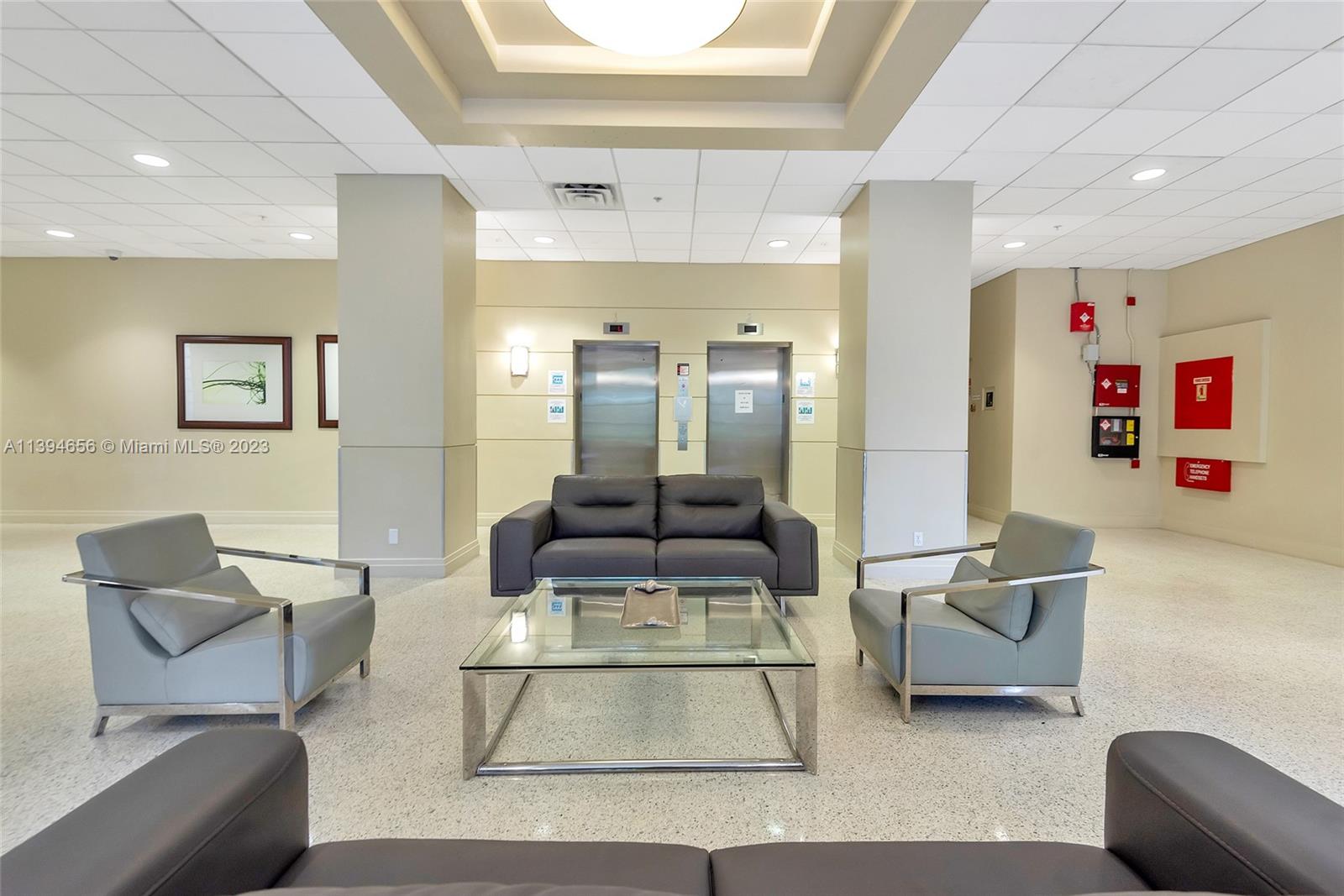 SIAN OCEAN RESIDENCES CON - Residential Lease