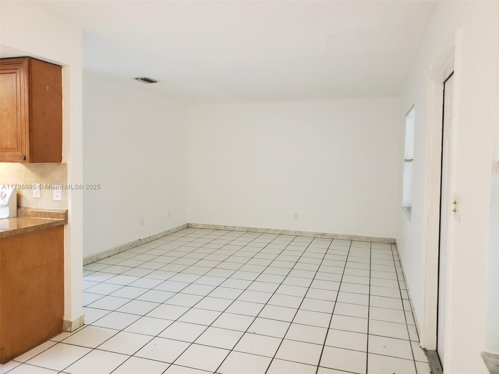 OCEAN DRIVE ESTATES - Residential Income