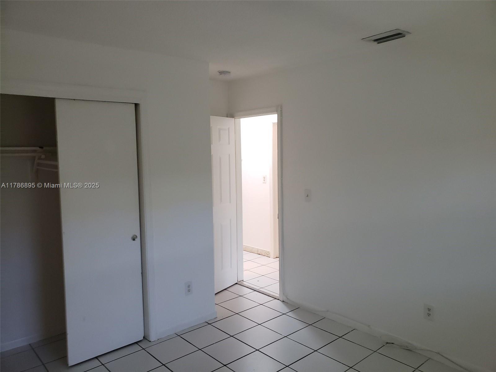 OCEAN DRIVE ESTATES - Residential Income