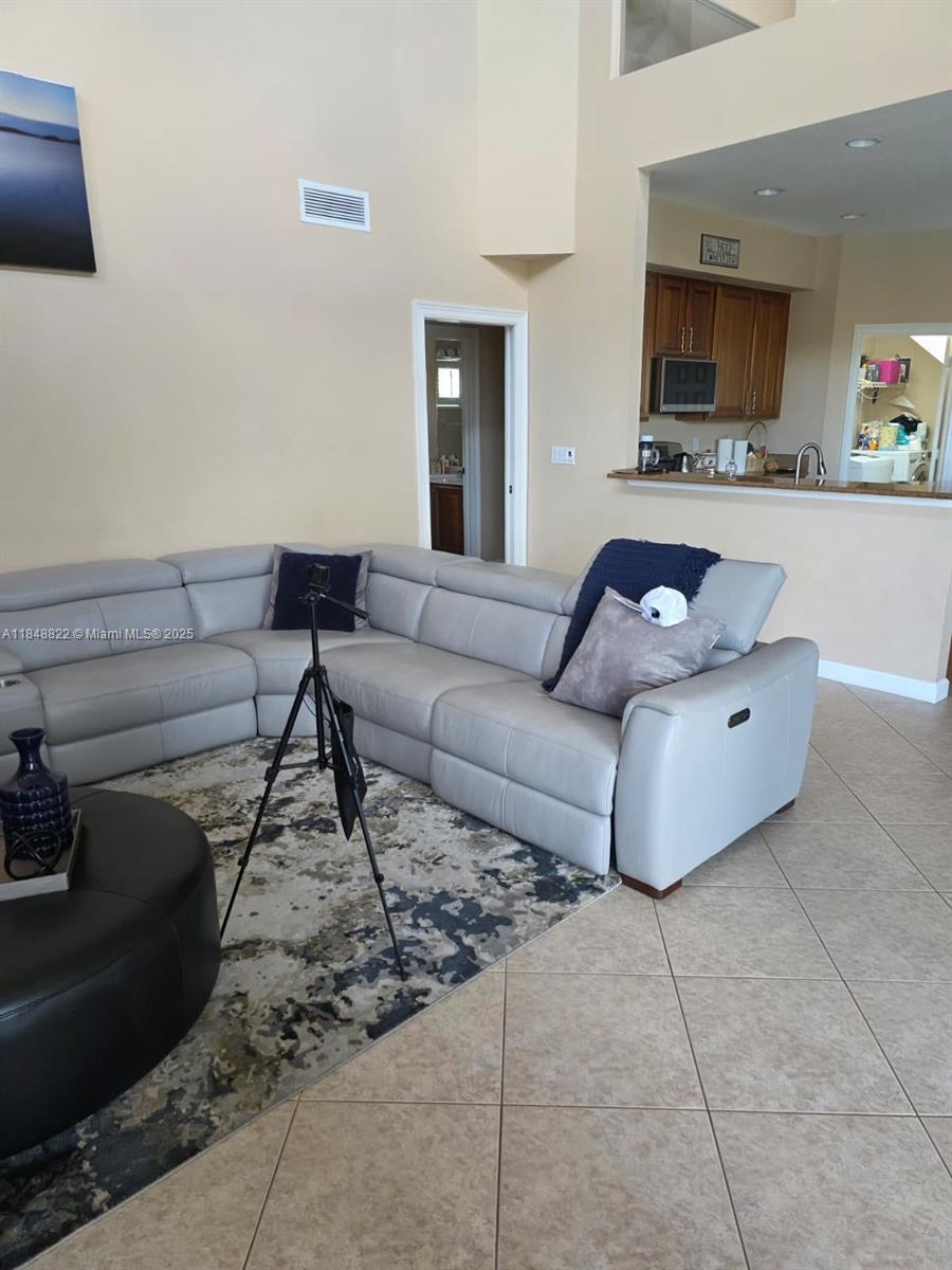 HAMILTON BAY SEC 2 - Residential