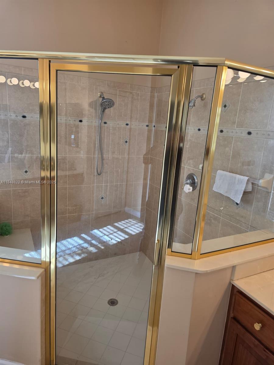 HAMILTON BAY SEC 2 - Residential