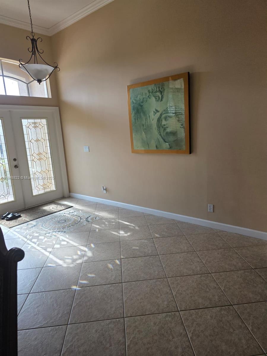4017 W Hamilton Ky, West Palm Beach, FL, 33411/$1,199,000 2 4017 W Hamilton Ky