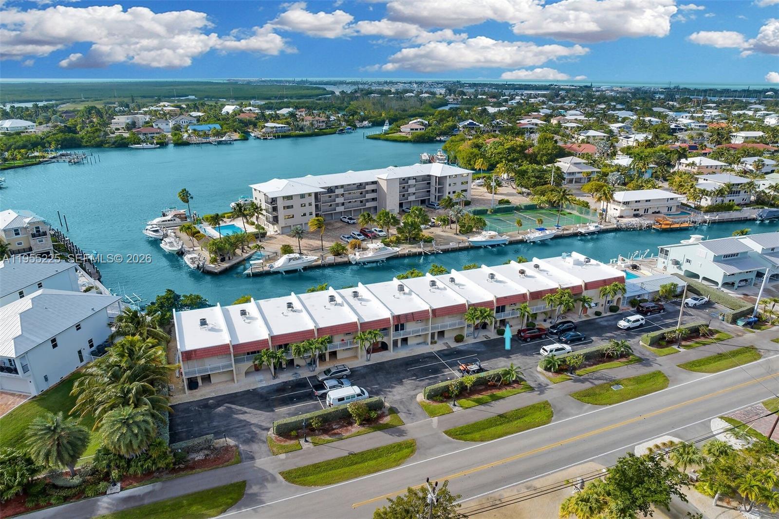 HARBOR CLUB SOUTH CONDOMI - Residential