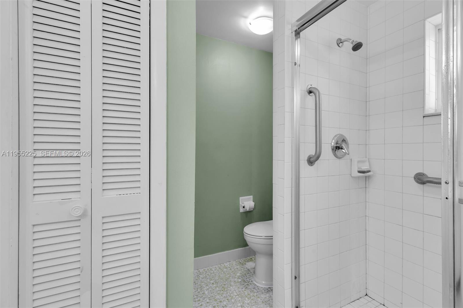 HARBOR CLUB SOUTH CONDOMI - Residential