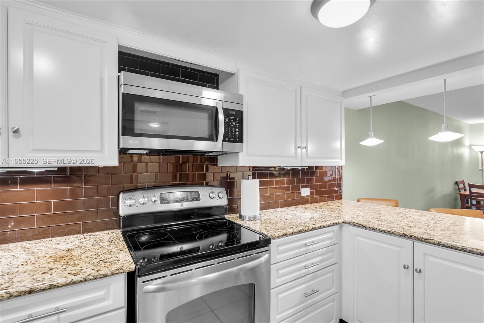 HARBOR CLUB SOUTH CONDOMI - Residential