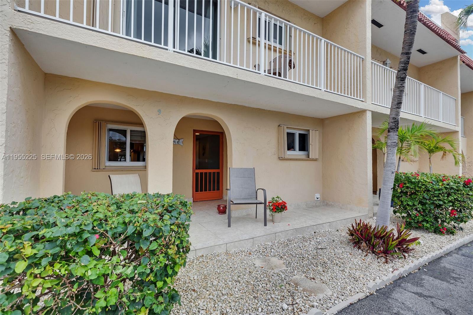 HARBOR CLUB SOUTH CONDOMI - Residential