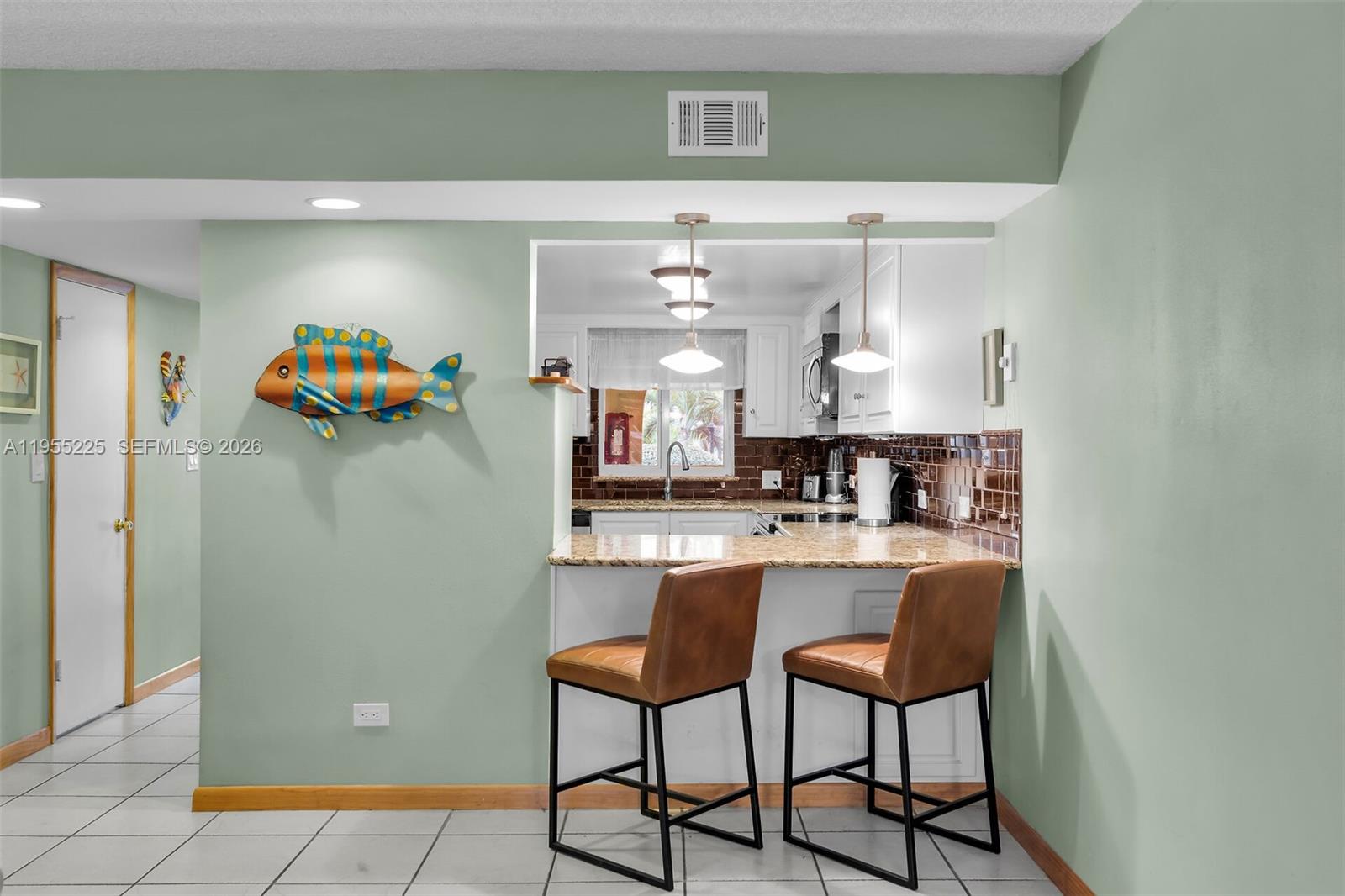 HARBOR CLUB SOUTH CONDOMI - Residential