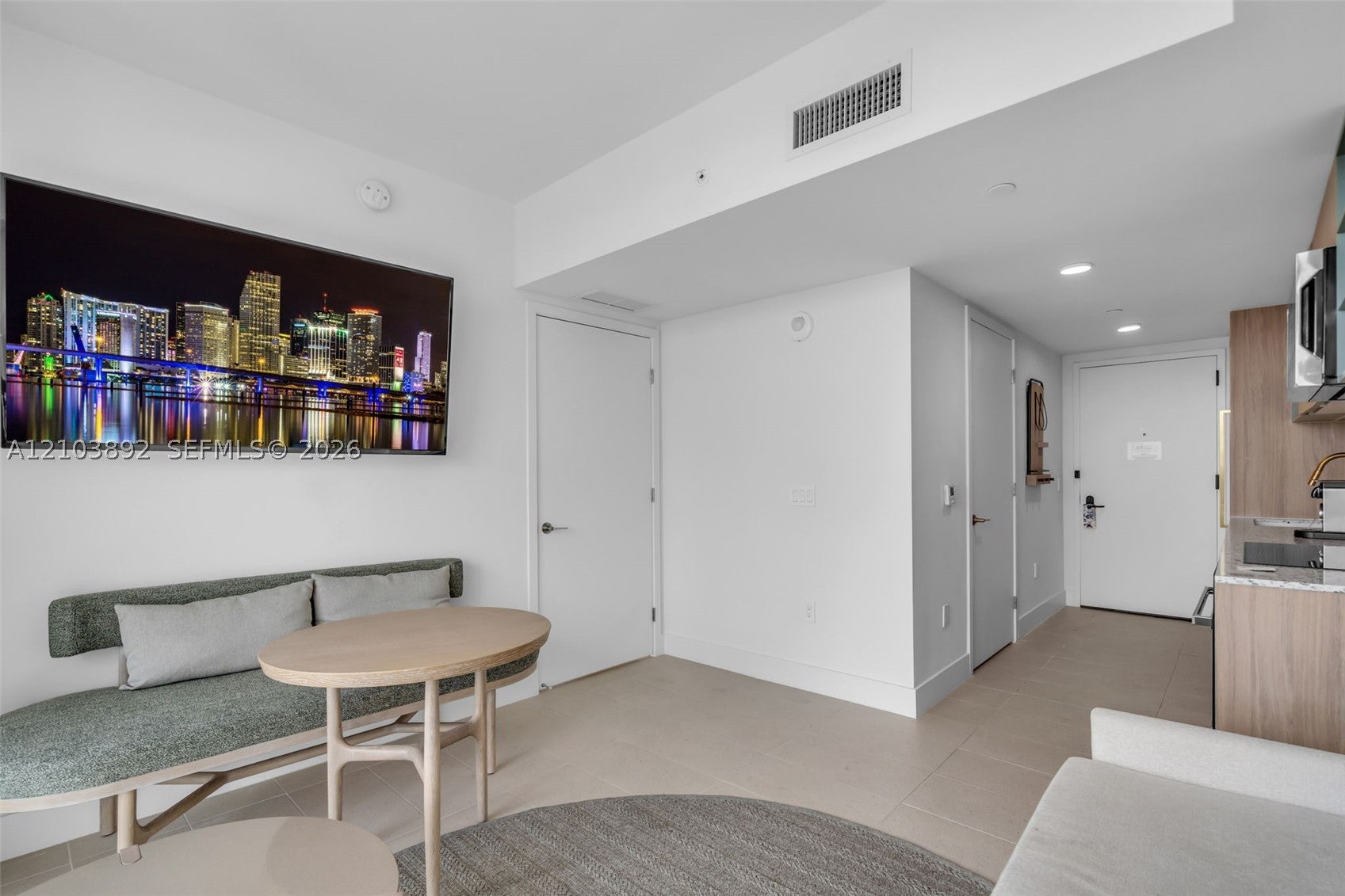 159 NE 6th St 4514