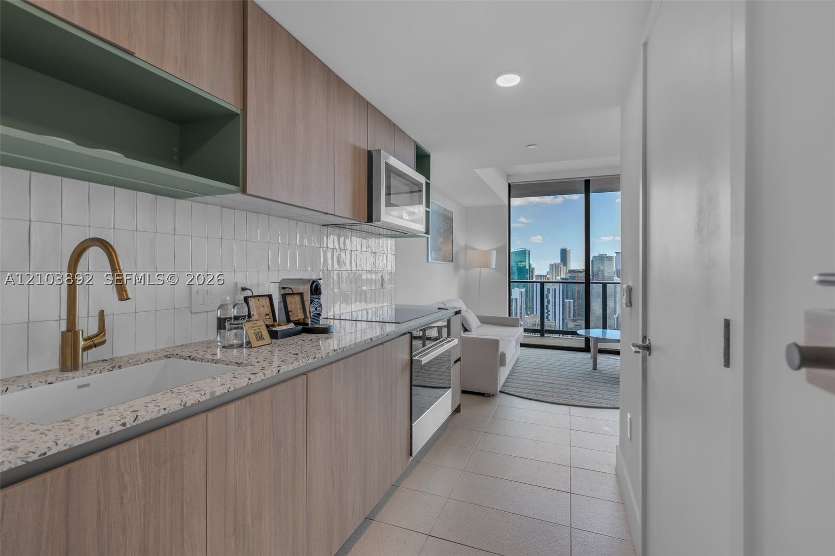 159 NE 6th St 4514