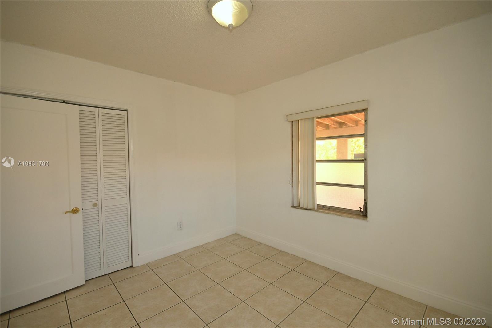 THE PINES - Residential