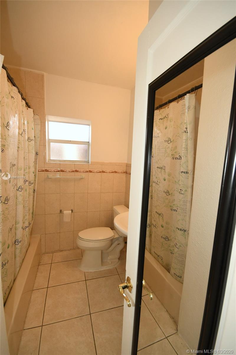 THE PINES - Residential