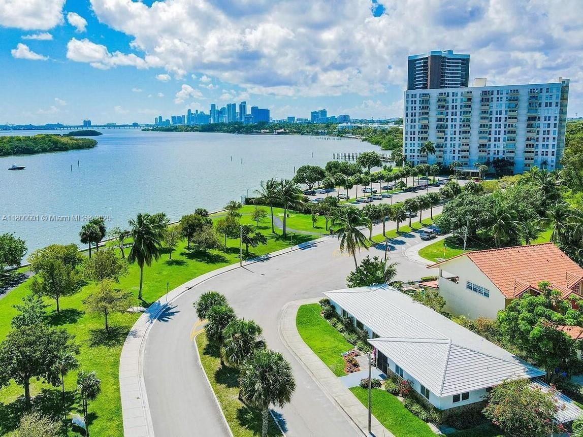Rental Property at 940 Ne 71st St, Miami, Broward County, Florida - Bedrooms: 3 
Bathrooms: 3  - $6,500 MO.
