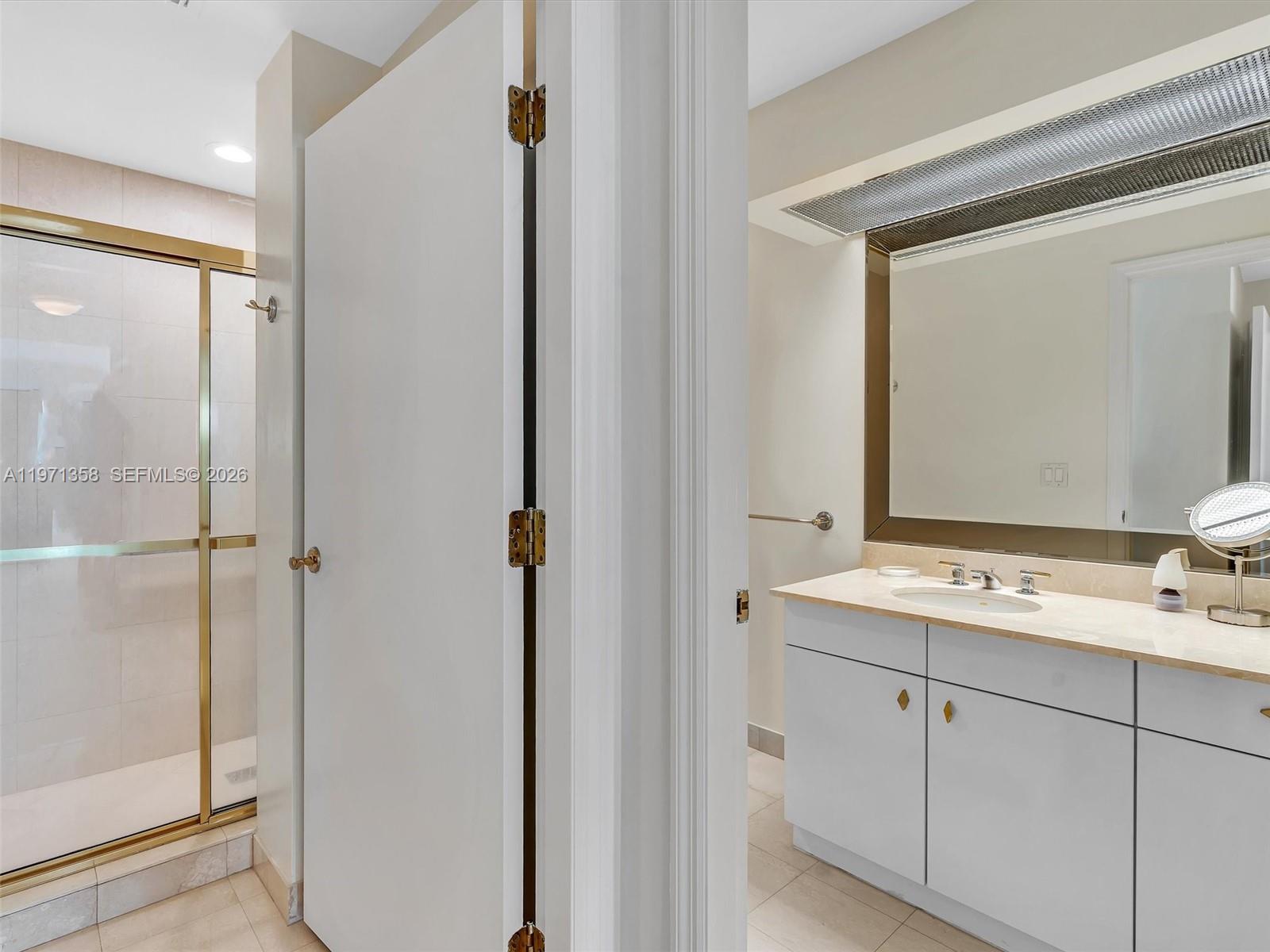 THE PALACE AT BAL HARBOUR - Residential