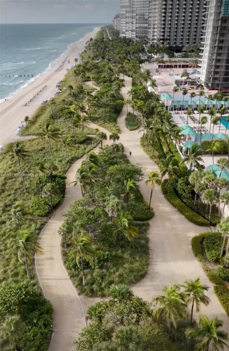 THE PALACE AT BAL HARBOUR - Residential