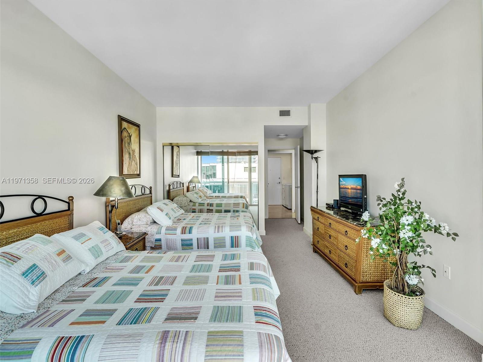 THE PALACE AT BAL HARBOUR - Residential