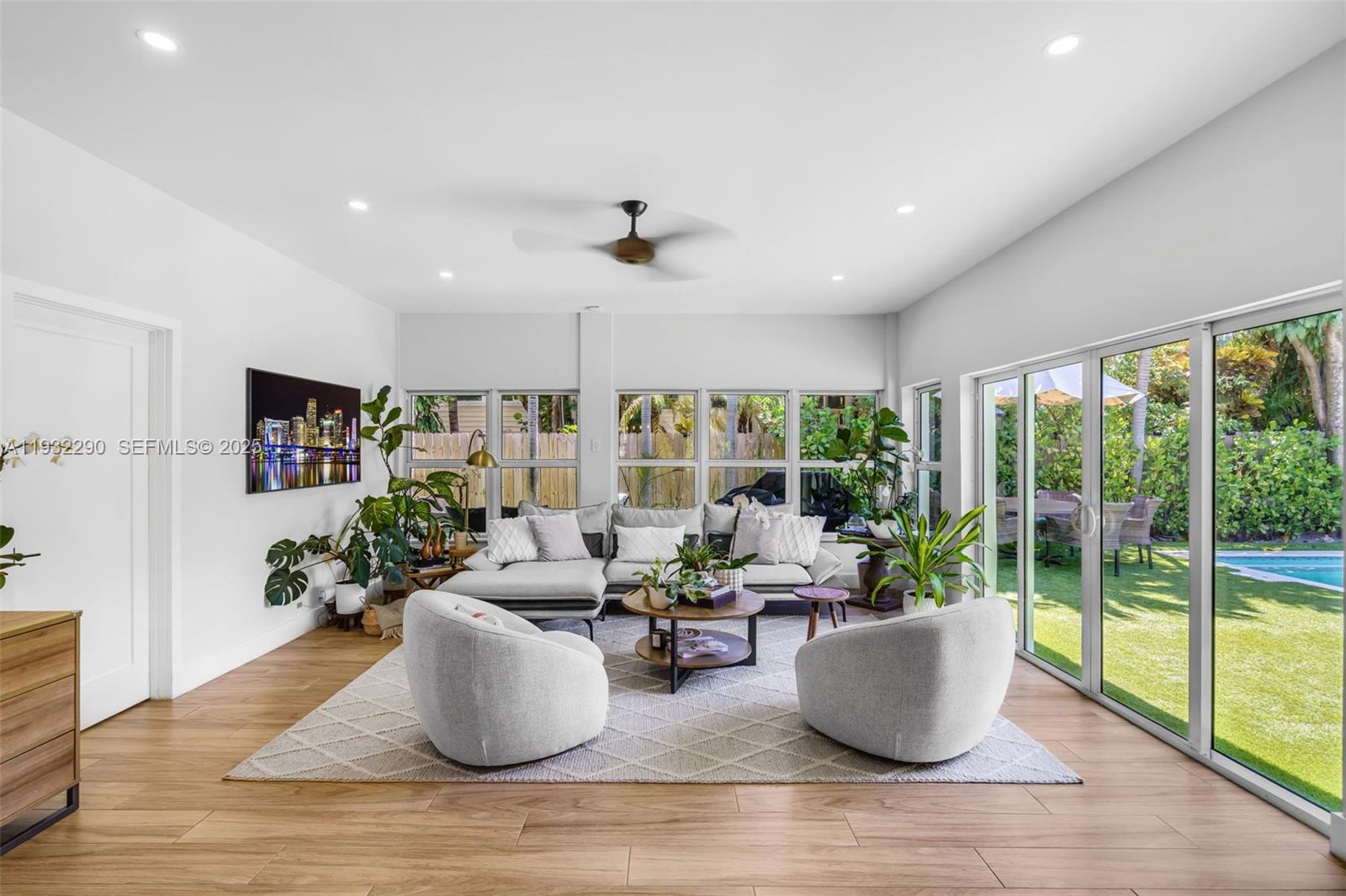 BISCAYNE KEY ESTATES - Residential Lease