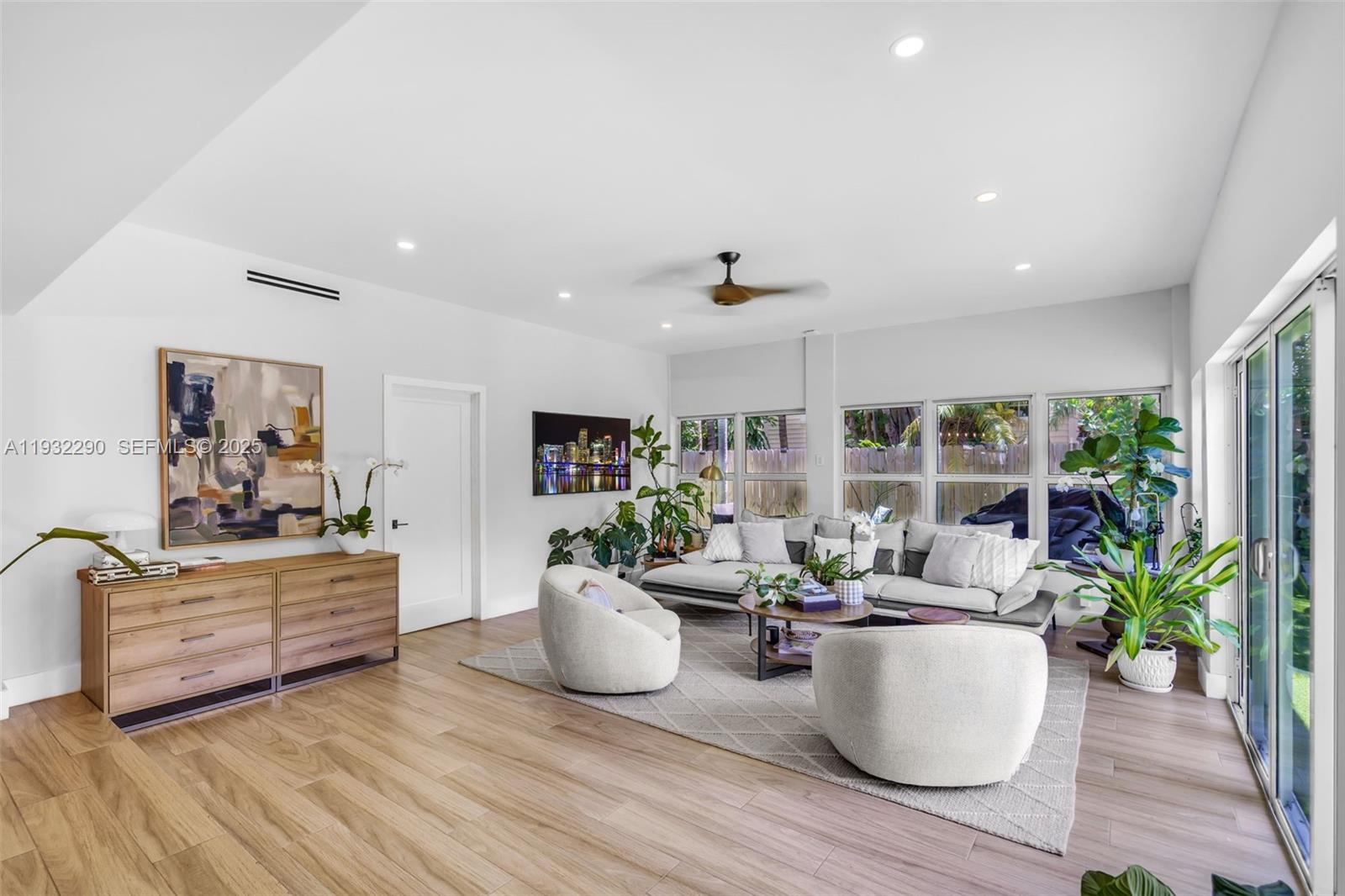 BISCAYNE KEY ESTATES - Residential Lease