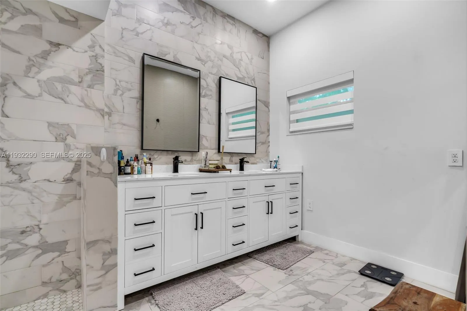 Key Biscayne, Florida 33149, United States, 5 Bedrooms Bedrooms, ,5 BathroomsBathrooms,Residential,Active,256478