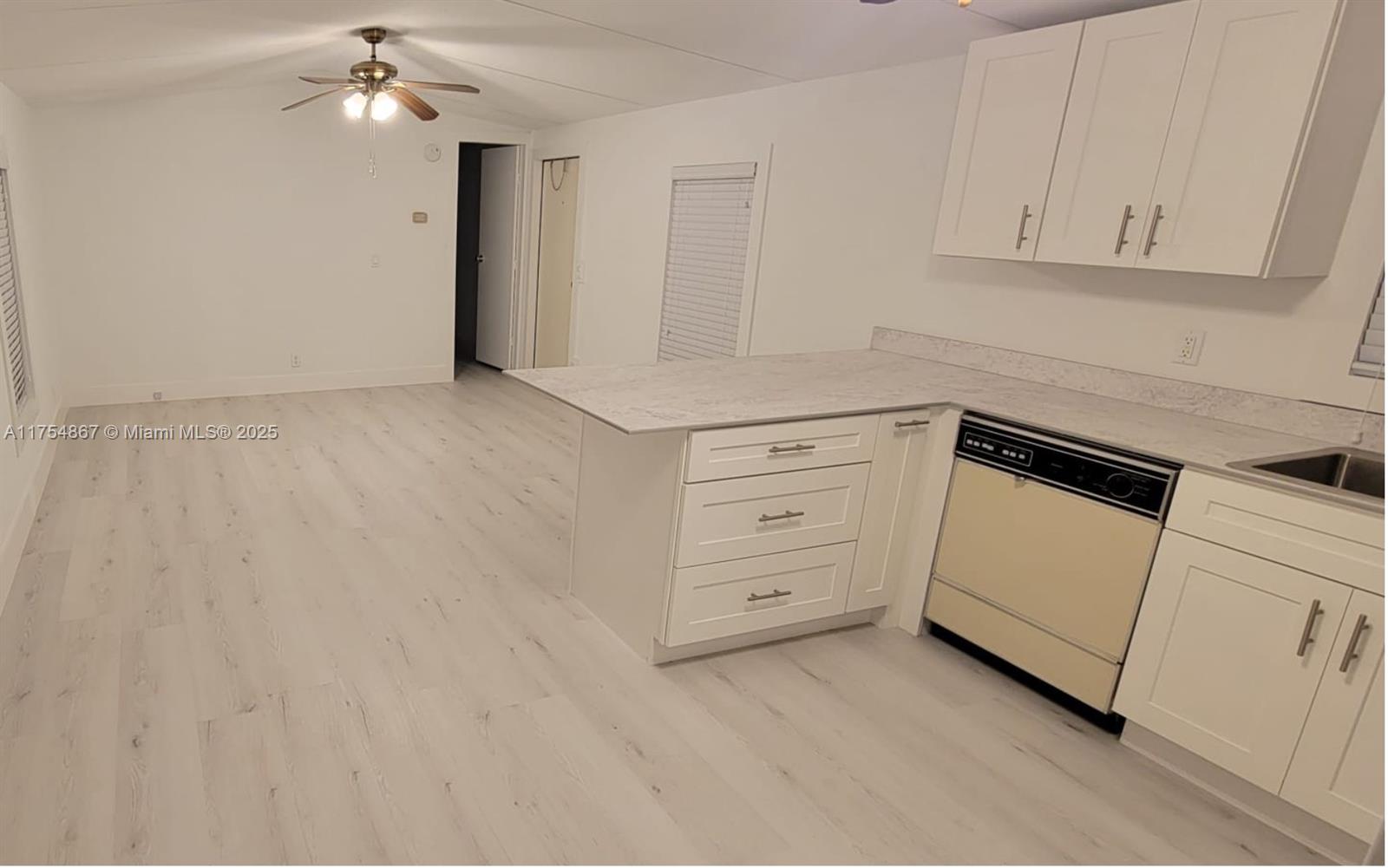 35303 SW 180 Ave Lot#309, Homestead, FL, 33034/$185,000 3 35303 SW 180 Ave Lot#309
