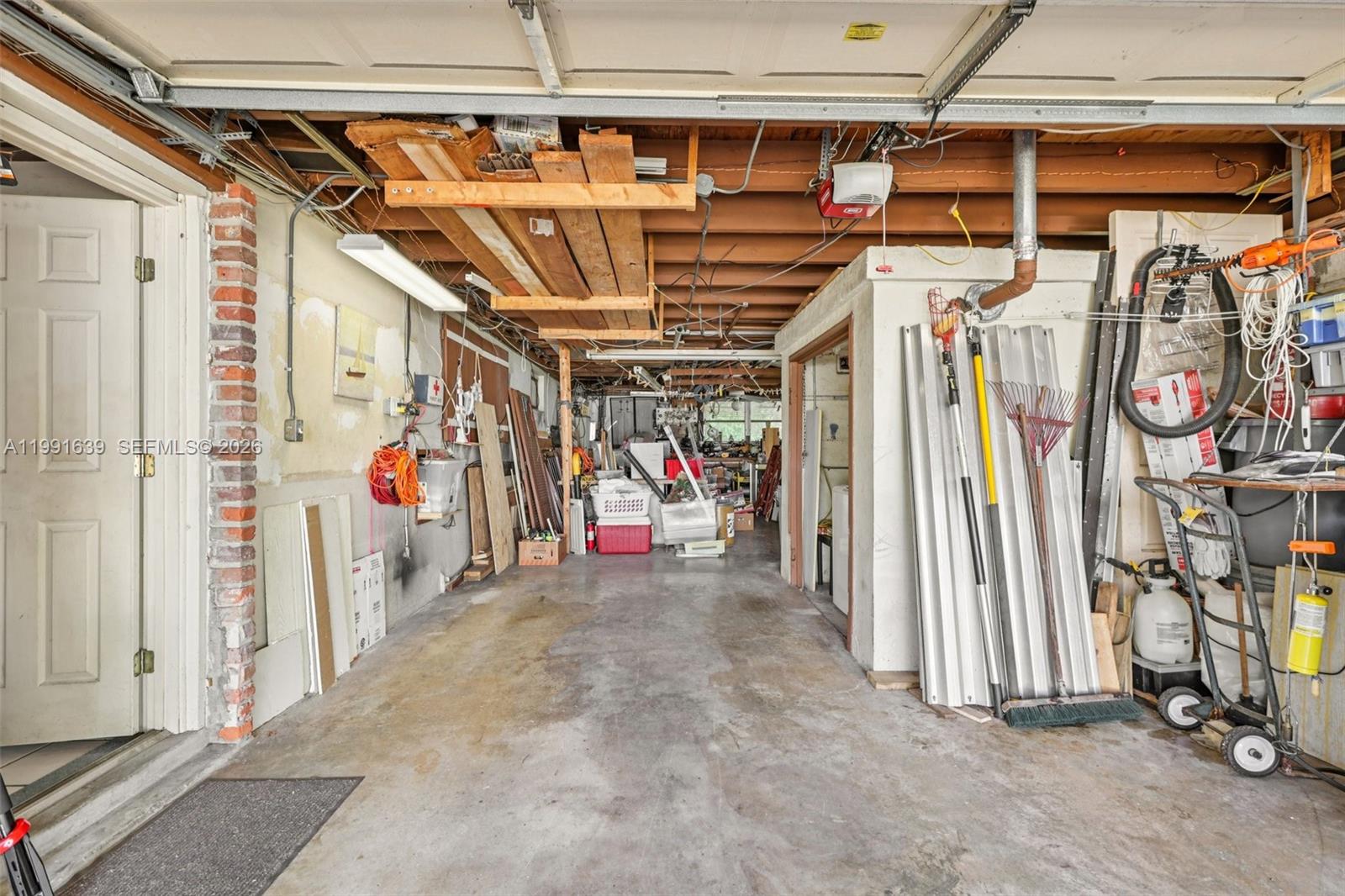 ANDREWS PARK - Residential