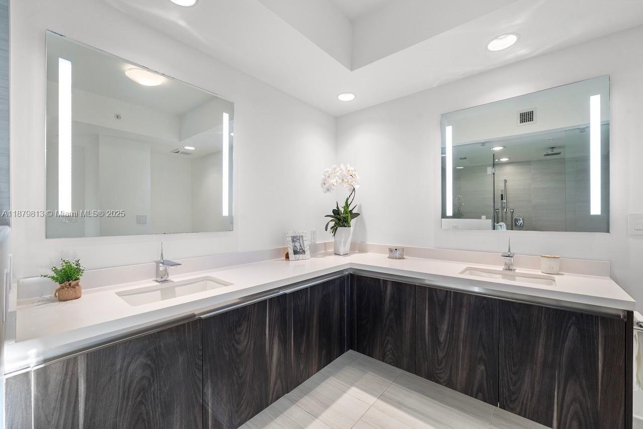 RIVA Residences - Residential Lease