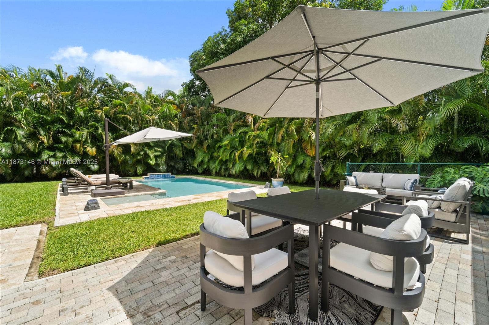 DUNNINGS MIAMI SHORES EXT - Residential