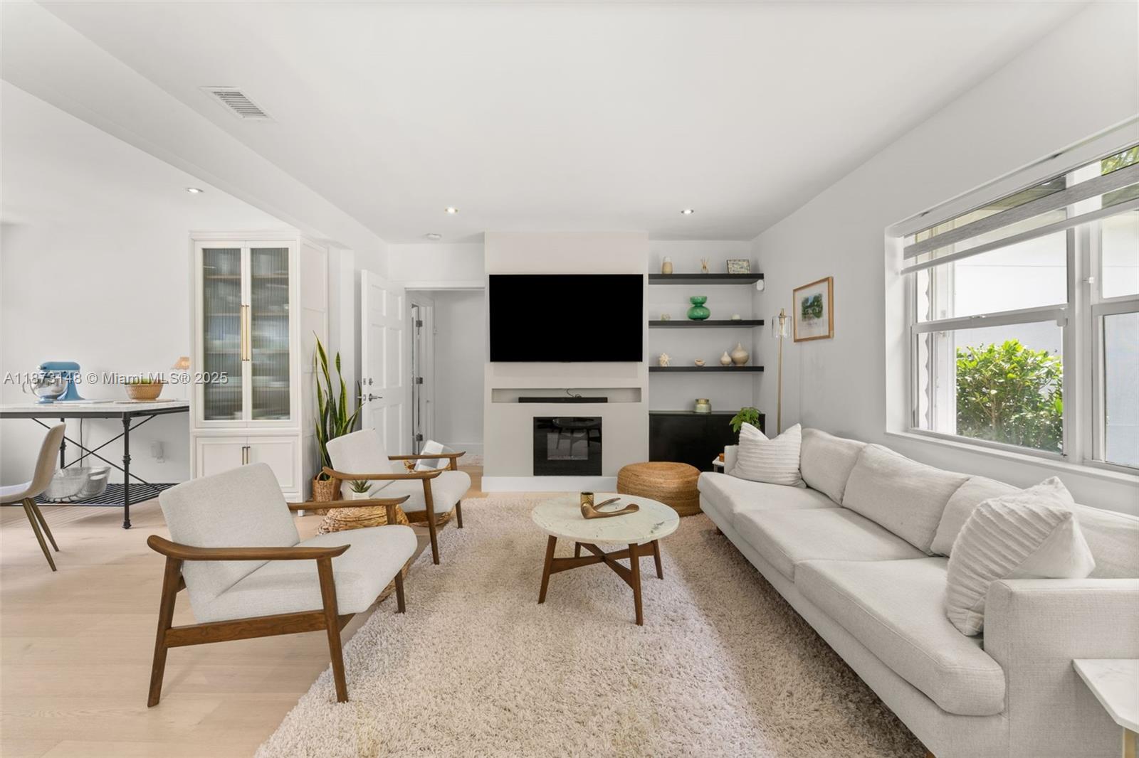 DUNNINGS MIAMI SHORES EXT - Residential