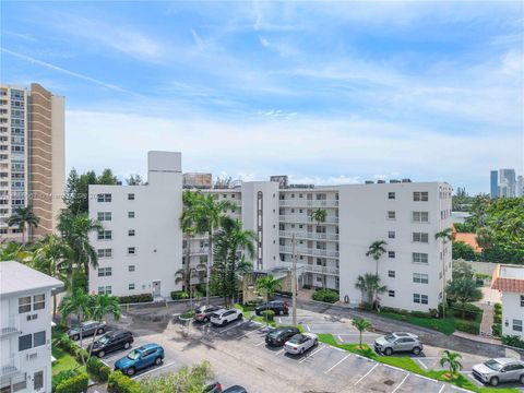 Photo of 3199 S Ocean Dr #206, Hallandale Beach, FL 33009 (MLS # A11885067)