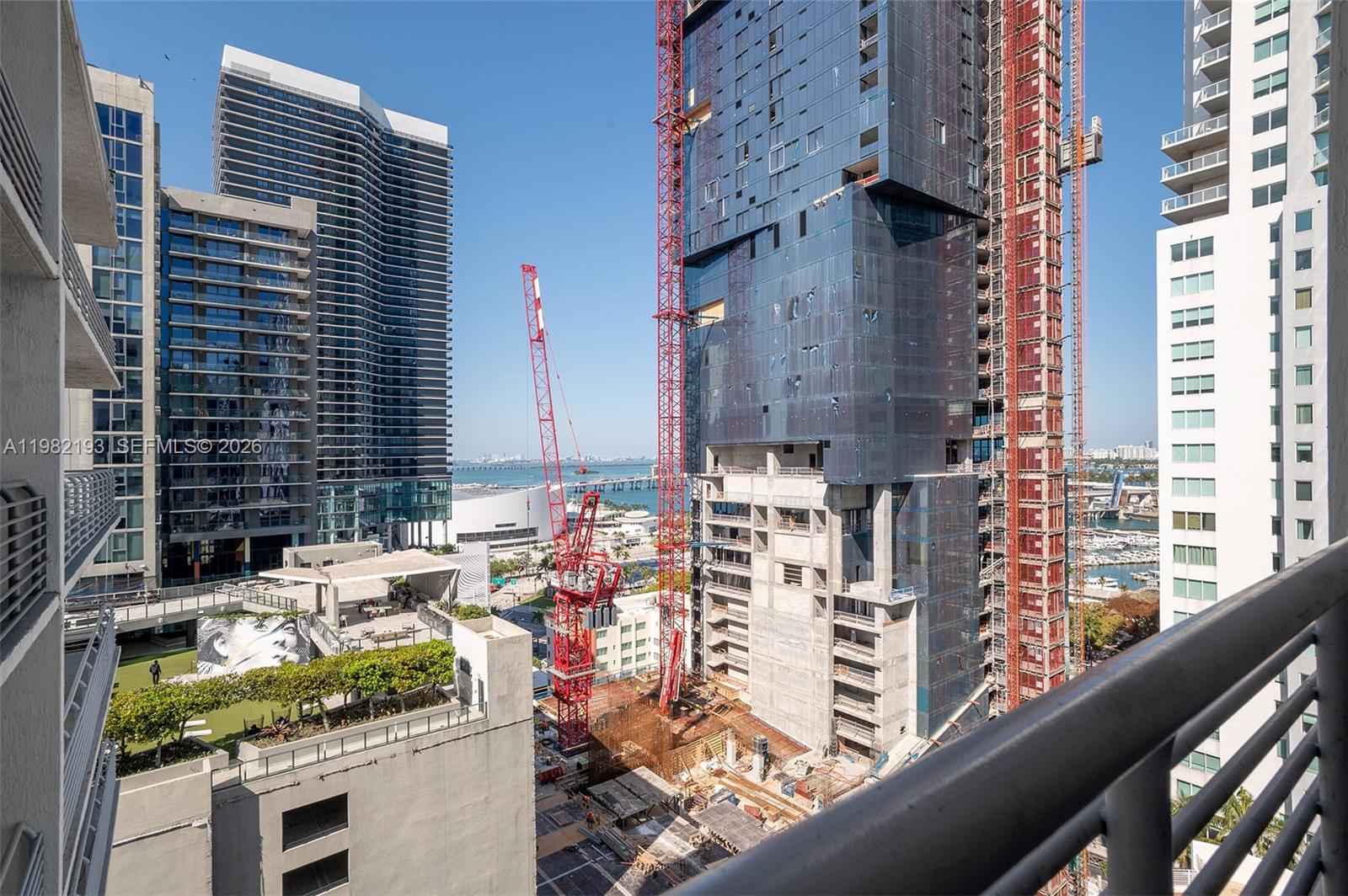 THE LOFT DOWNTOWN CONDO - Residential Lease