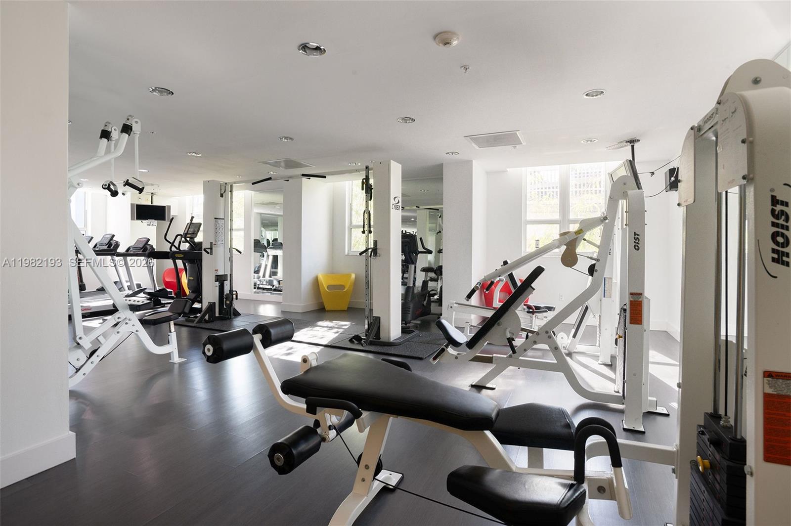 THE LOFT DOWNTOWN CONDO - Residential Lease