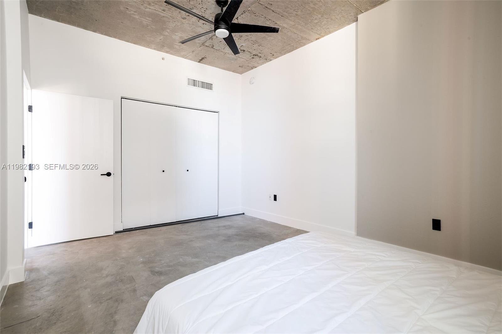 THE LOFT DOWNTOWN CONDO - Residential Lease