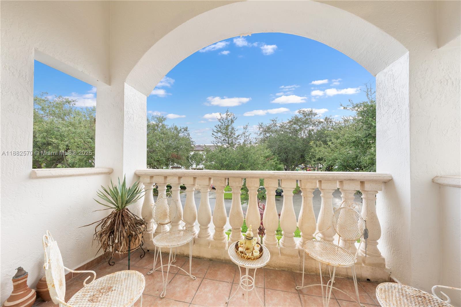 PRIMAVERA - Residential