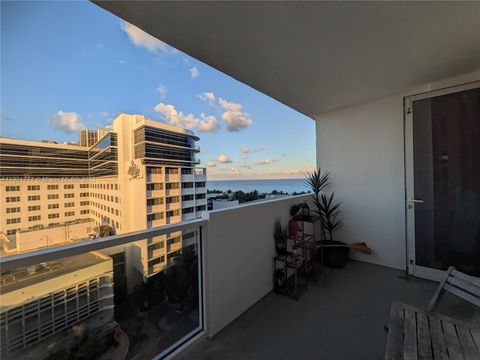 Photo of 100 Lincoln Rd #904, Miami Beach, FL 33139 (MLS # A11921777)
