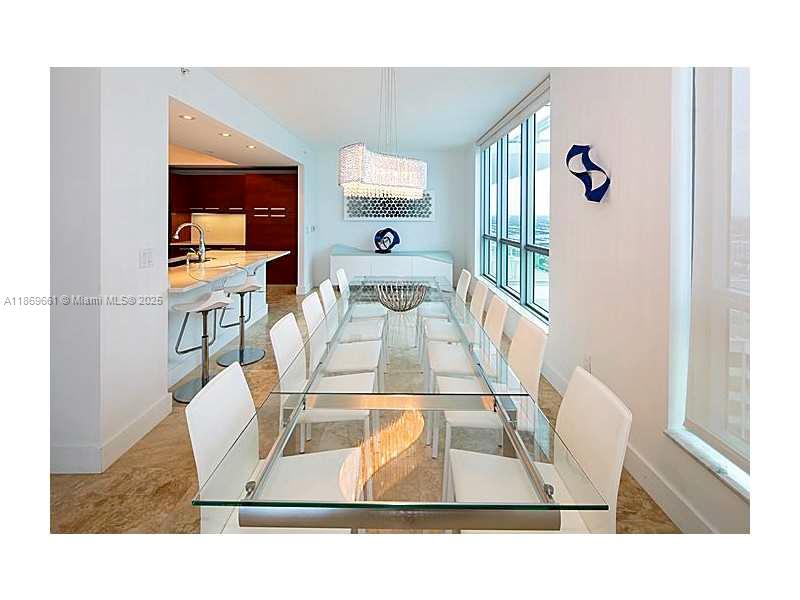 DIPLOMAT OCEANFRONT RESID - Residential