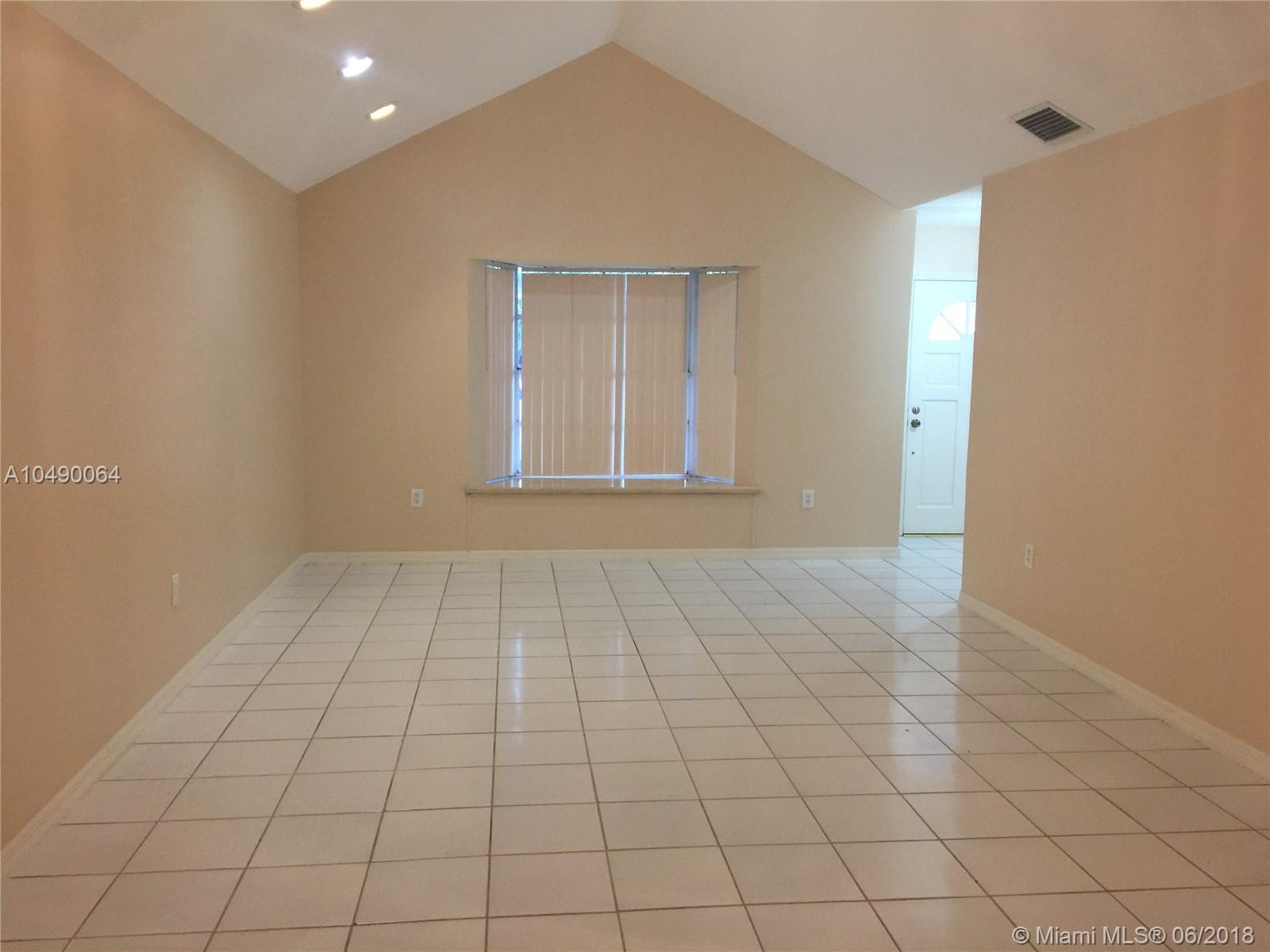 AMERICAN HOMES - Residential Lease