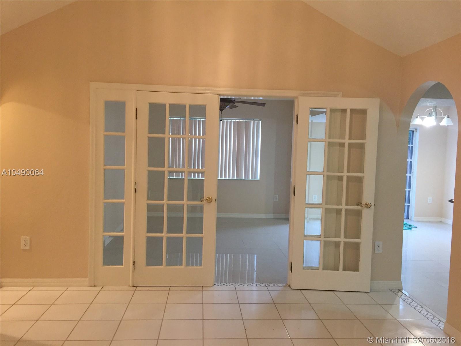 AMERICAN HOMES - Residential Lease