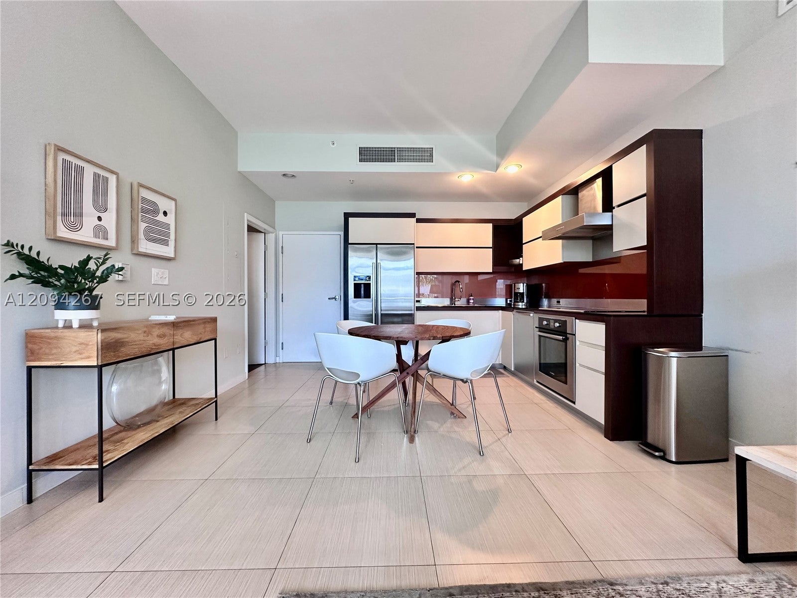 2100 Park Ave 310