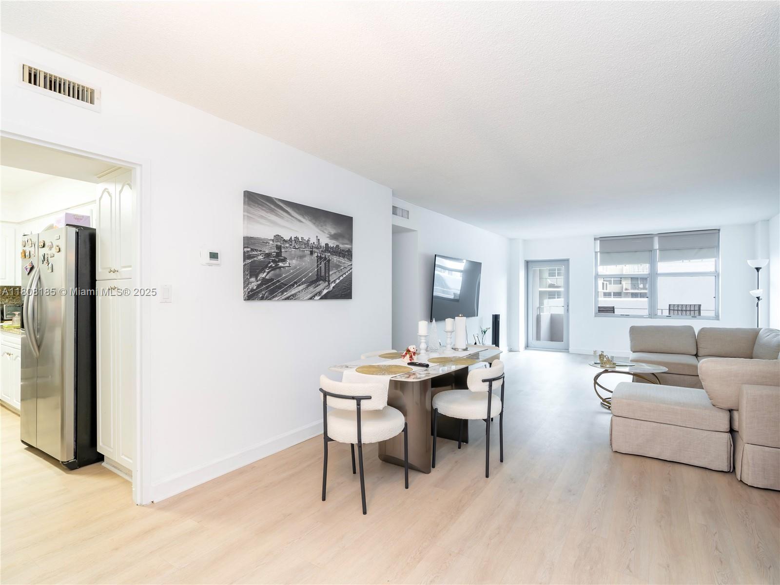 9225 Collins Ave 309
