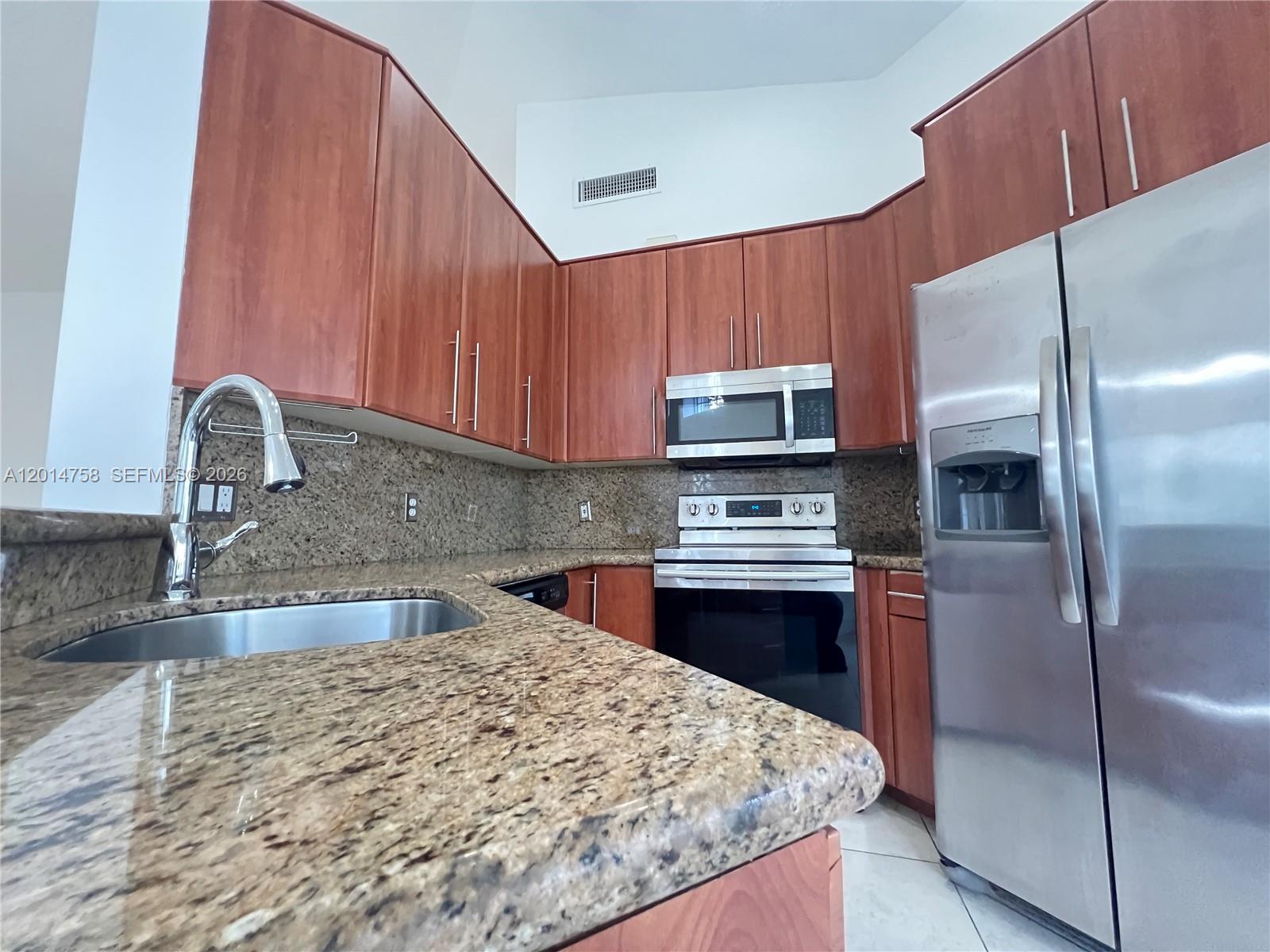 SECTOR 5 - - Residential Lease